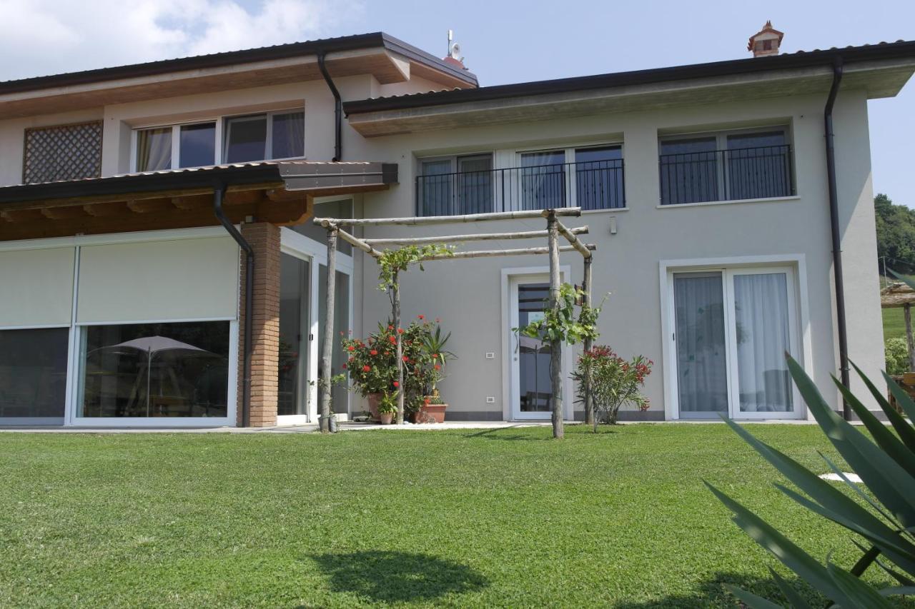 Agriturismo Fattoria Monte Baldo Vista Lago Caprino Veronese Eksteriør bilde