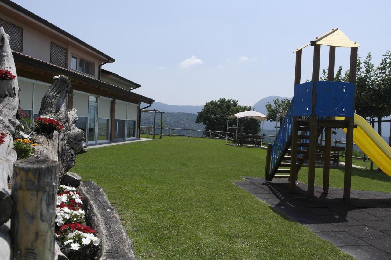 Agriturismo Fattoria Monte Baldo Vista Lago Caprino Veronese Eksteriør bilde