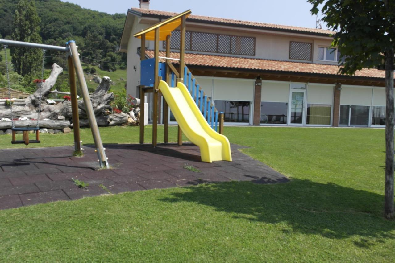 Agriturismo Fattoria Monte Baldo Vista Lago Caprino Veronese Eksteriør bilde
