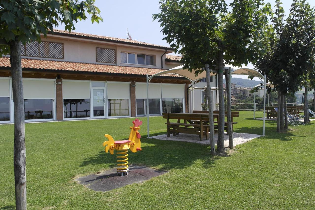 Agriturismo Fattoria Monte Baldo Vista Lago Caprino Veronese Eksteriør bilde