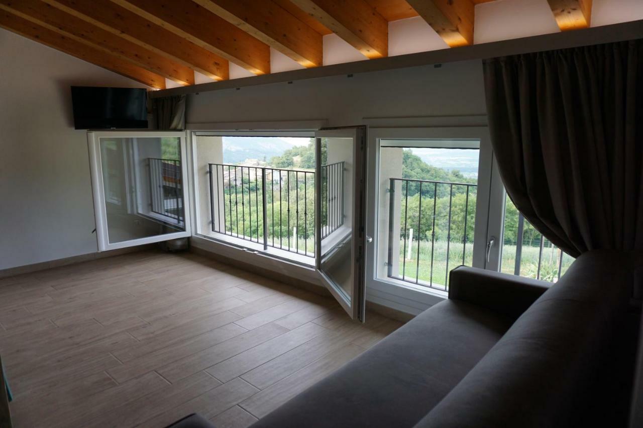 Agriturismo Fattoria Monte Baldo Vista Lago Caprino Veronese Eksteriør bilde