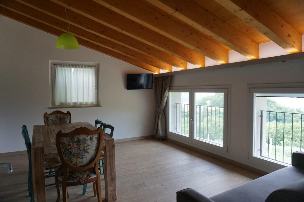 Agriturismo Fattoria Monte Baldo Vista Lago Caprino Veronese Eksteriør bilde