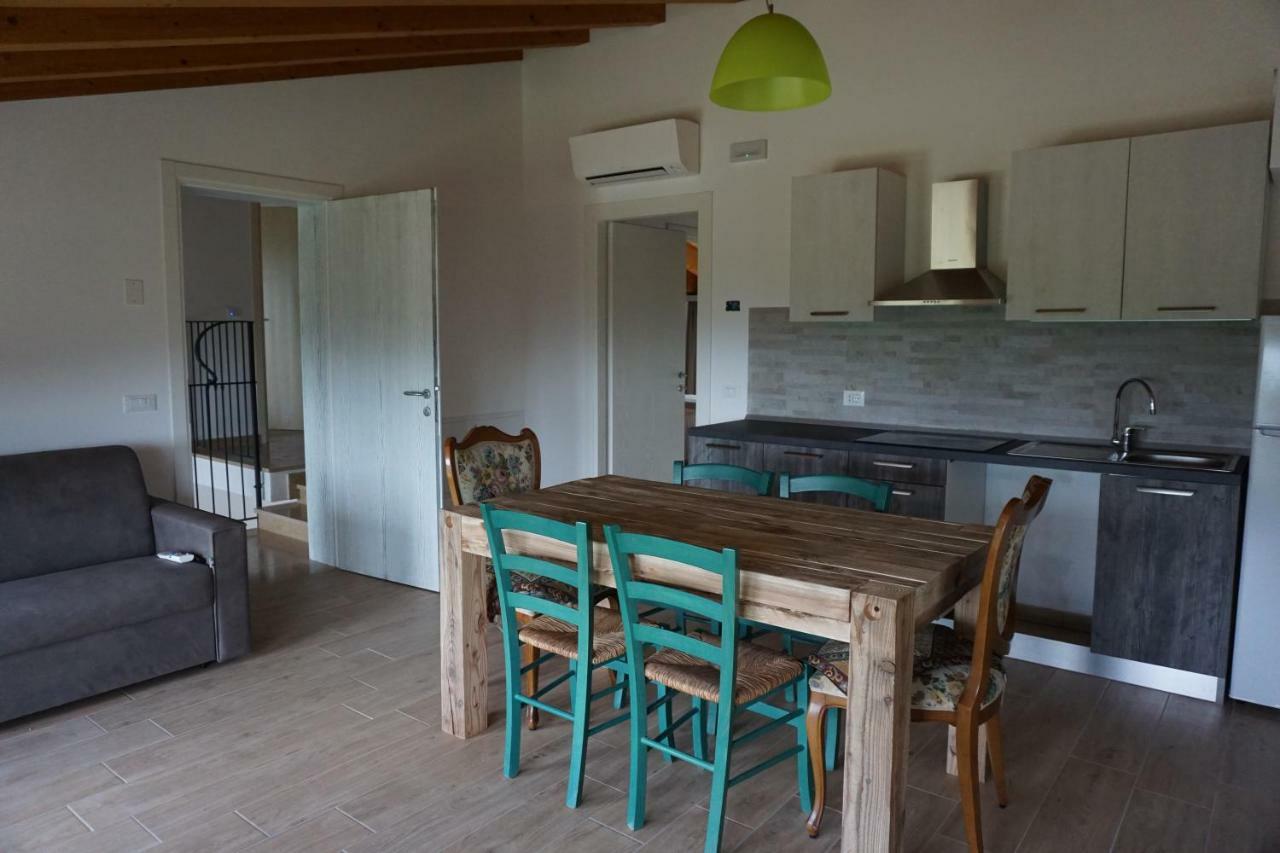 Agriturismo Fattoria Monte Baldo Vista Lago Caprino Veronese Eksteriør bilde
