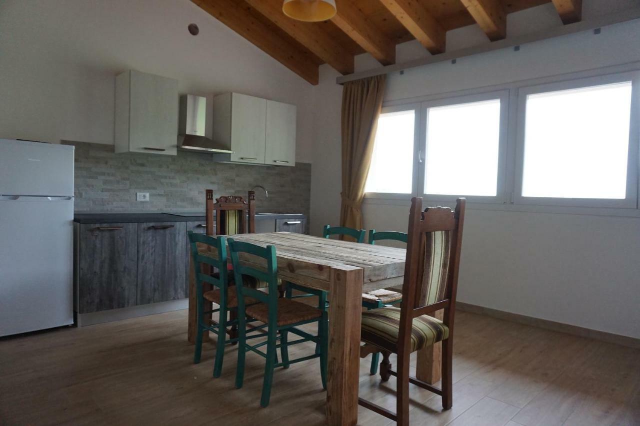Agriturismo Fattoria Monte Baldo Vista Lago Caprino Veronese Eksteriør bilde