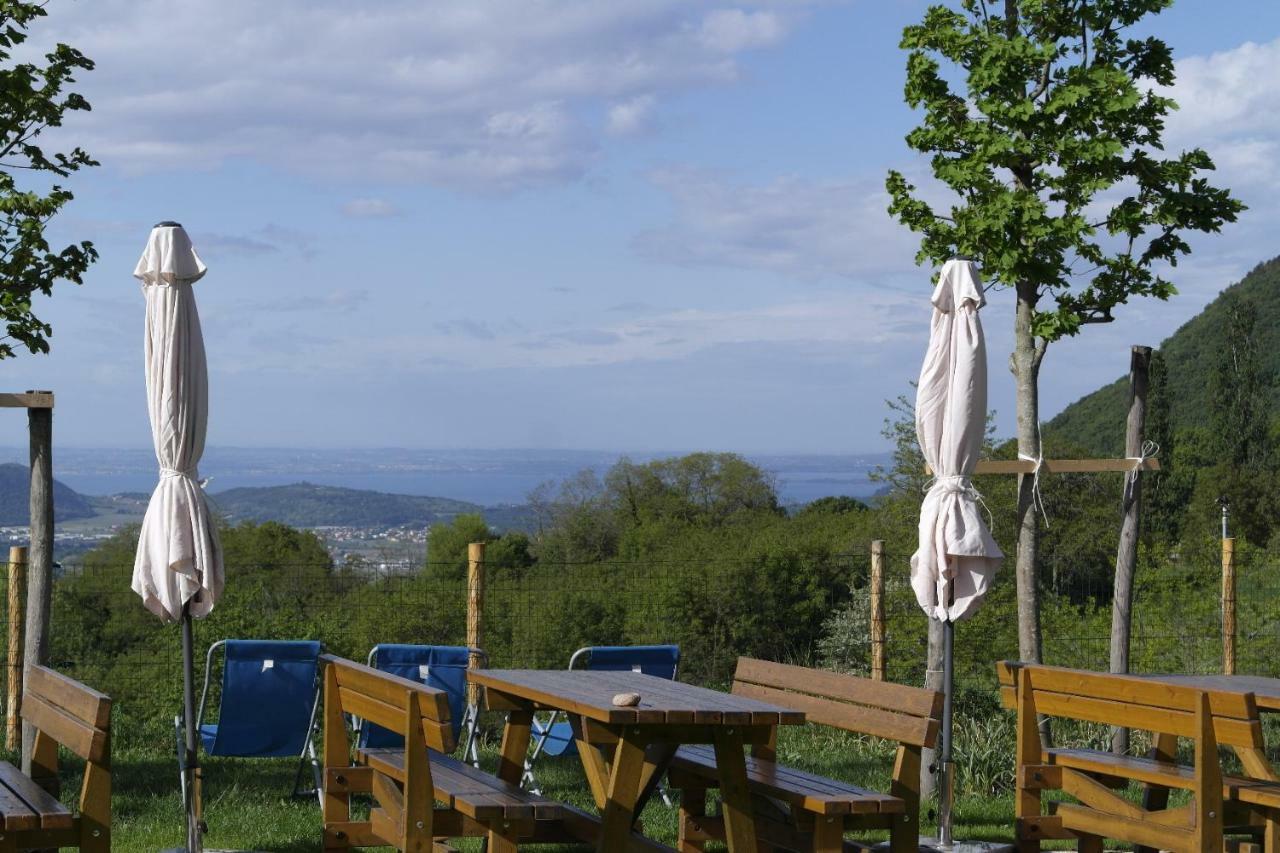 Agriturismo Fattoria Monte Baldo Vista Lago Caprino Veronese Eksteriør bilde
